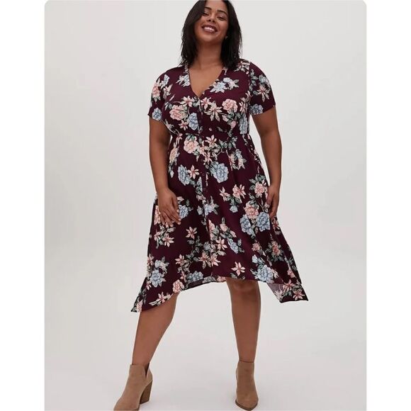 Torrid  Floral Challis Dress - Picture 1 of 7